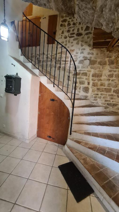Appartement Charmant En Provence ドラギニャン エクステリア 写真